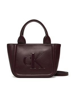 Calvin Klein Torebka Bold Ck Small Tote With Strap LV04F3219G Bordowy ze sklepu MODIVO w kategorii Torby Shopper bag - zdjęcie 184797779
