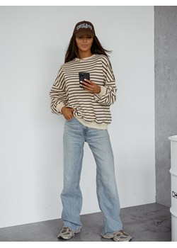 BLUZA OVERSIZE W PASKI- CZEKOLADOWA ze sklepu olika.com.pl w kategorii Bluzy damskie - zdjęcie 184808979