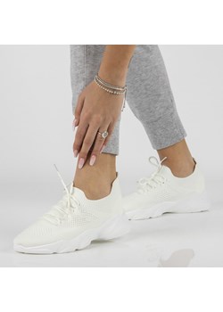 Białe sportowe buty damskie Filippo Dtn2184/22 ze sklepu suzana.pl w kategorii Buty sportowe damskie - zdjęcie 184828208