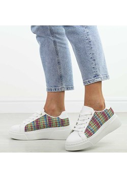 Zielone sneakersy damskie McBraun 23335 ze sklepu suzana.pl w kategorii Trampki damskie - zdjęcie 184828968