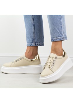 Beżowe skórzane sneakersy damskie DiA 628 ze sklepu suzana.pl w kategorii Trampki damskie - zdjęcie 184831599