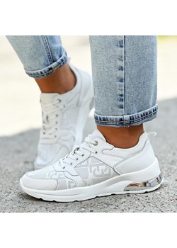 Białe skórzane sneakersy damskie S.Barski 22241 ze sklepu suzana.pl w kategorii Półbuty damskie - zdjęcie 184834618