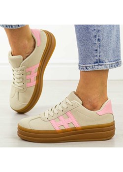 Beżowe sneakersy damskie Jezzi News 9089 ze sklepu suzana.pl w kategorii Trampki damskie - zdjęcie 184837869