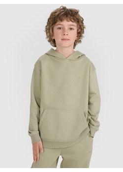 Chłopięca bluza dresowa nierozpinana z kapturem 4F 4FJRAW25TSWSM2490 - zielona ze sklepu Sportstylestory.com w kategorii Bluzy chłopięce - zdjęcie 184839627