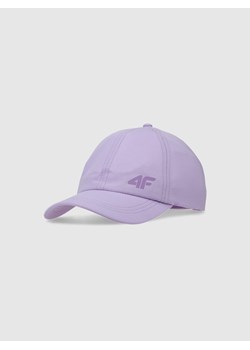 Dziecięca czapka z daszkiem 4F 4FJWMM00ACABU469 - fioletowa ze sklepu Sportstylestory.com w kategorii Czapki dziecięce - zdjęcie 184839689