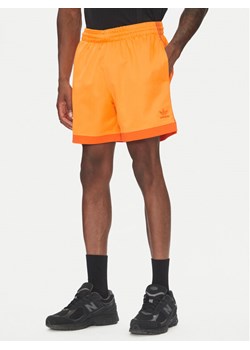 adidas Szorty sportowe Mock Eyelet JP1103 Żółty Regular Fit ze sklepu MODIVO w kategorii Spodenki męskie - zdjęcie 184844006