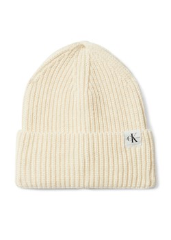 Calvin Klein Jeans Czapka Monogram Rib Beanie IU0IU00440 Écru ze sklepu MODIVO w kategorii Czapki dziecięce - zdjęcie 184844147