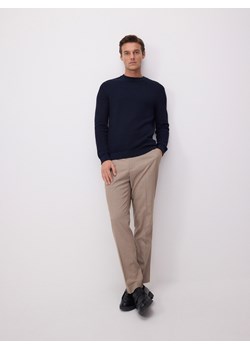 Reserved - Bawełniany sweter ze strukturalnej dzianiny - granatowy ze sklepu Reserved w kategorii Swetry męskie - zdjęcie 184851617