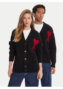 AMI PARIS Kardigan BFUKC006.018 Czarny Regular Fit ze sklepu MODIVO w kategorii Swetry męskie - zdjęcie 184852847