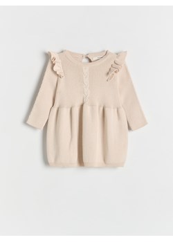 Reserved - Dzianinowa sukienka - złamana biel ze sklepu Reserved w kategorii Odzież dla niemowląt - zdjęcie 184854418