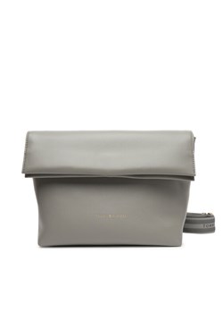 Torebka Tommy Hilfiger Th Logotape Med Crossover AW0AW17692 Szary ze sklepu eobuwie.pl w kategorii Listonoszki - zdjęcie 184871446