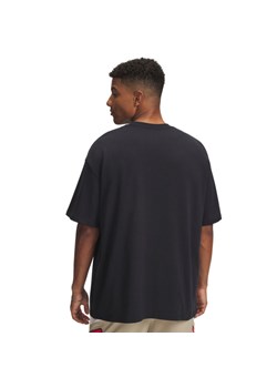 Męski t-shirt z nadrukiem Under Armour UA HWT U LOGO SS - czarny ze sklepu Sportstylestory.com w kategorii T-shirty męskie - zdjęcie 184873356