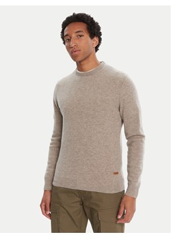 Barbour Sweter Patch Crew MKN0584ST51 Beżowy Regular Fit ze sklepu MODIVO w kategorii Swetry męskie - zdjęcie 184881255