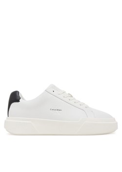Sneakersy Calvin Klein Chunky Cupsole Laceup Lth Wn YW0YW01947 Biały ze sklepu eobuwie.pl w kategorii Buty sportowe damskie - zdjęcie 184882695