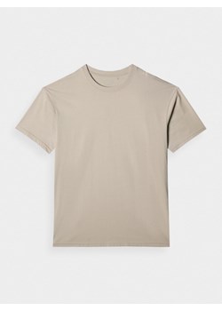 Męska koszulka z nadrukiem 4F 4FRSS24TTSHM2543 - beżowa ze sklepu Sportstylestory.com w kategorii T-shirty męskie - zdjęcie 184885227