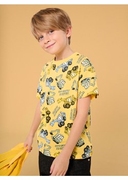 Sinsay - Koszulka z motywem maszyn budowlanych - żółty ze sklepu Sinsay w kategorii T-shirty chłopięce - zdjęcie 184904696