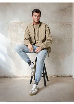 Sinsay - Jeansy jogger cargo - niebieski ze sklepu Sinsay w kategorii Jeansy męskie - zdjęcie 184905329