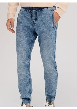 Sinsay - Jeansy jogger - niebieski ze sklepu Sinsay w kategorii Jeansy męskie - zdjęcie 184905335