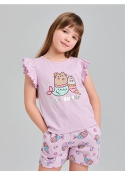 Sinsay - Szorty Pusheen the Cat - fioletowy - id: 777EV-04X - marki Sinsay - 184915735 Sinsay - Szorty Pusheen the Cat - fioletowy ze sklepu Sinsay w kategorii Spodenki dziewczęce - zdjęcie 184915735