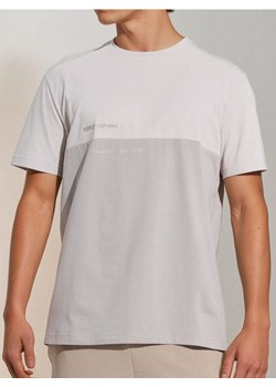 Sinsay - Koszulka - kremowy ze sklepu Sinsay w kategorii T-shirty męskie - zdjęcie 184923799