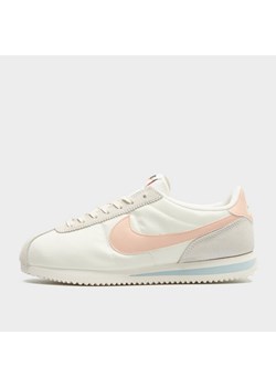 W NIKE CORTEZ SE ze sklepu JD Sports  w kategorii Buty sportowe damskie - zdjęcie 184924265