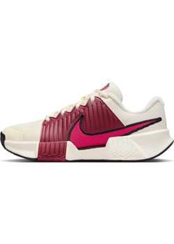Damskie buty do tenisa na twarde korty Nike GP Challenge Pro - Brązowy ze sklepu Nike poland w kategorii Buty sportowe damskie - zdjęcie 184925248