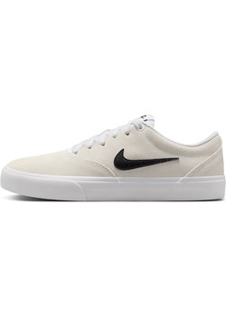 Buty damskie Nike Charge Suede - Biel ze sklepu Nike poland w kategorii Trampki damskie - zdjęcie 184925359