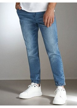 Sinsay - Jeansy jogger - granatowy ze sklepu Sinsay w kategorii Jeansy męskie - zdjęcie 184934287
