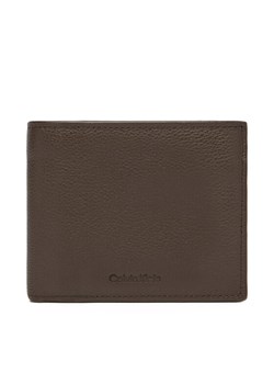 Portfel Calvin Klein Micropebble Billfold W Coin LV04D1033G Brązowy ze sklepu eobuwie.pl w kategorii Portfele męskie - zdjęcie 184938375