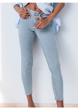 Sinsay - Jeansy skinny - niebieski ze sklepu Sinsay w kategorii Jeansy damskie - zdjęcie 184941005