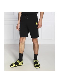 Karl Lagerfeld Szorty | Regular Fit ze sklepu Gomez Fashion Store w kategorii Spodenki męskie - zdjęcie 184942277
