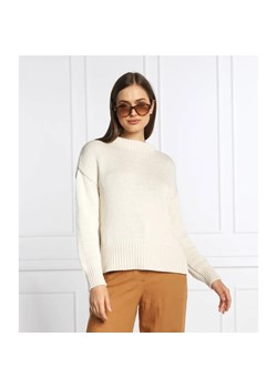 HUGO Sweter Smegina | Regular Fit ze sklepu Gomez Fashion Store w kategorii Swetry damskie - zdjęcie 184945196