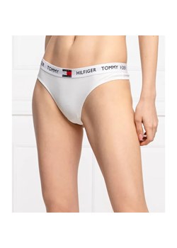 Tommy Hilfiger Stringi ze sklepu Gomez Fashion Store w kategorii Majtki damskie - zdjęcie 184946946
