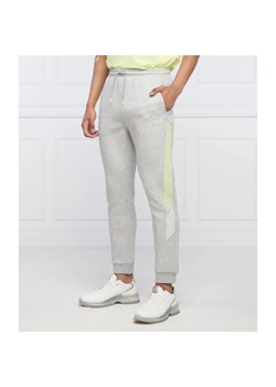 BOSS GREEN Spodnie dresowe Hadiko | Regular Fit ze sklepu Gomez Fashion Store w kategorii Spodnie męskie - zdjęcie 184947189