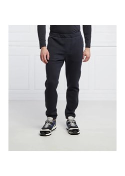 Emporio Armani Spodnie dresowe | Regular Fit ze sklepu Gomez Fashion Store w kategorii Spodnie męskie - zdjęcie 184947857