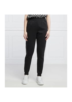 Karl Lagerfeld Spodnie dresowe | Regular Fit ze sklepu Gomez Fashion Store w kategorii Spodnie damskie - zdjęcie 184947899