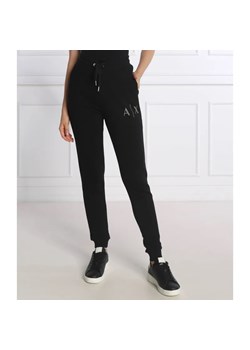 Armani Exchange Spodnie dresowe | Regular Fit ze sklepu Gomez Fashion Store w kategorii Spodnie damskie - zdjęcie 184948248
