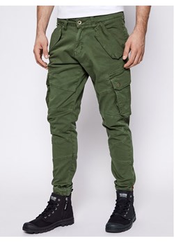 Alpha Industries Spodnie materiałowe Combat 126215 Zielony Slim Fit ze sklepu MODIVO w kategorii Spodnie męskie - zdjęcie 184950115