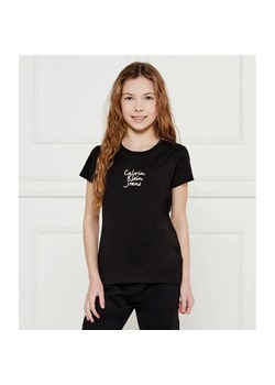 Calvin Klein Jeans T-shirt | Slim Fit ze sklepu Gomez Fashion Store w kategorii Bluzki dziewczęce - zdjęcie 184959758