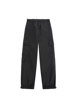 Guess Spodnie cargo | Relaxed fit ze sklepu Gomez Fashion Store w kategorii Spodnie dziewczęce - zdjęcie 184960218
