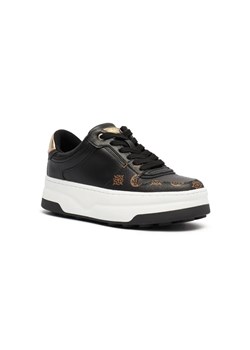 Guess Sneakersy QUEENZ ze sklepu Gomez Fashion Store w kategorii Buty sportowe damskie - zdjęcie 184961368