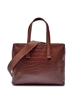 Calvin Klein Torebka na ramię ze sklepu Gomez Fashion Store w kategorii Listonoszki - zdjęcie 184961519