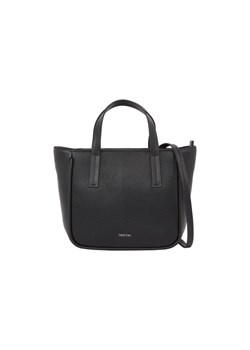 Calvin Klein Kuferek ze sklepu Gomez Fashion Store w kategorii Kuferki - zdjęcie 184961649