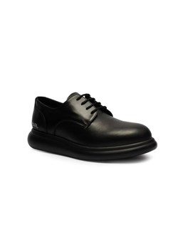 Karl Lagerfeld Skórzane sneakersy GRANBY ze sklepu Gomez Fashion Store w kategorii Buty sportowe męskie - zdjęcie 184962416