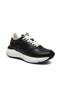 Love Moschino Skórzane sneakersy ze sklepu Gomez Fashion Store w kategorii Buty sportowe damskie - zdjęcie 184962588