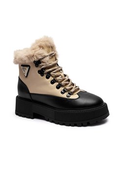 Guess Ocieplane trapery REZIM ze sklepu Gomez Fashion Store w kategorii Workery damskie - zdjęcie 184964618