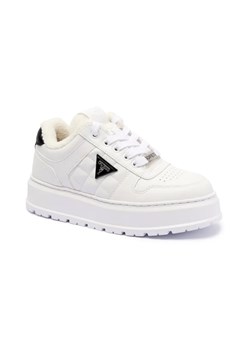 Guess Ocieplane sneakersy TERRIA2 ze sklepu Gomez Fashion Store w kategorii Buty sportowe damskie - zdjęcie 184964848