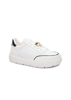 Love Moschino Skórzane sneakersy ze sklepu Gomez Fashion Store w kategorii Buty sportowe damskie - zdjęcie 184964866