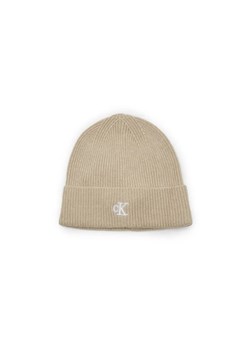 Calvin Klein Jeans Czapka | z dodatkiem wełny i kaszmiru ze sklepu Gomez Fashion Store w kategorii Czapki zimowe damskie - zdjęcie 184966029