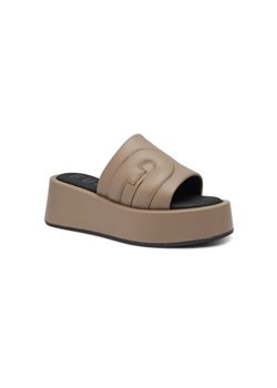 Furla Skórzane klapki FURLA ze sklepu Gomez Fashion Store w kategorii Klapki damskie - zdjęcie 184967745